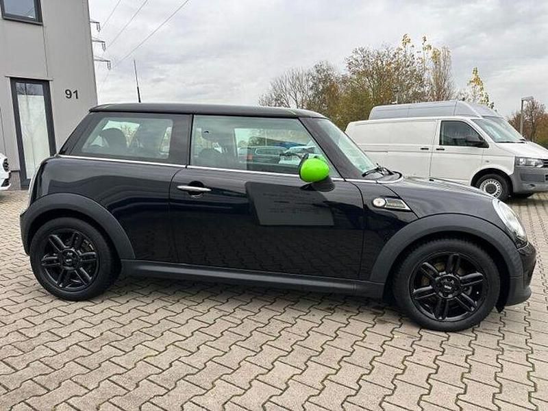 Gebraucht Mini ONE Salt 107 PS (78 kW) 2013 Schwarz Kleinwagen