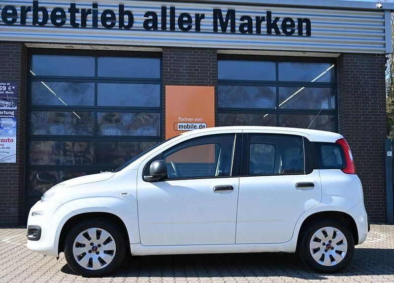 Gebraucht Fiat Panda Pop 69 PS (50 kW) 2012 Weiß Kleinwagen