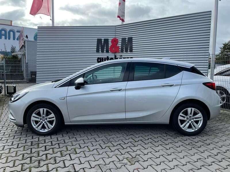 Gebraucht Opel Astra Innovation 160 PS (117 kW) 2018 Silber Limousine