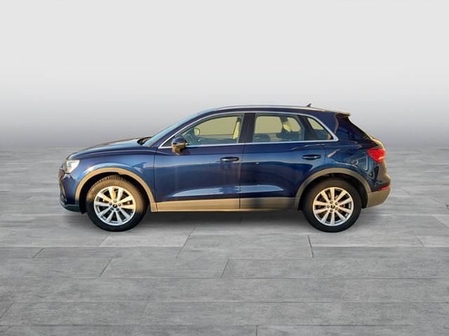 Second-hand Audi Q3 Basis 150 CP (110 kW) 2022 Albastru SUV