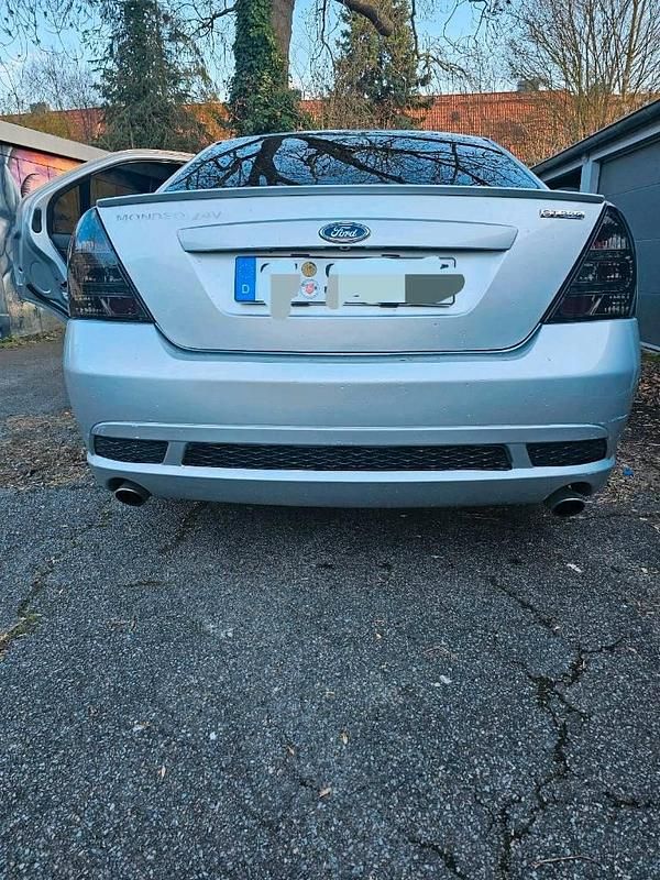 Gebraucht Ford Mondeo ST 226 PS (166 kW) 2002 Silber Limousine