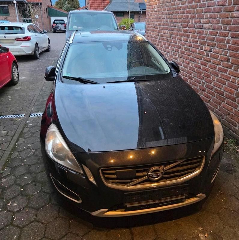 Gebraucht Volvo V60 215 PS (158 kW) 2011 Schwarz Kombi