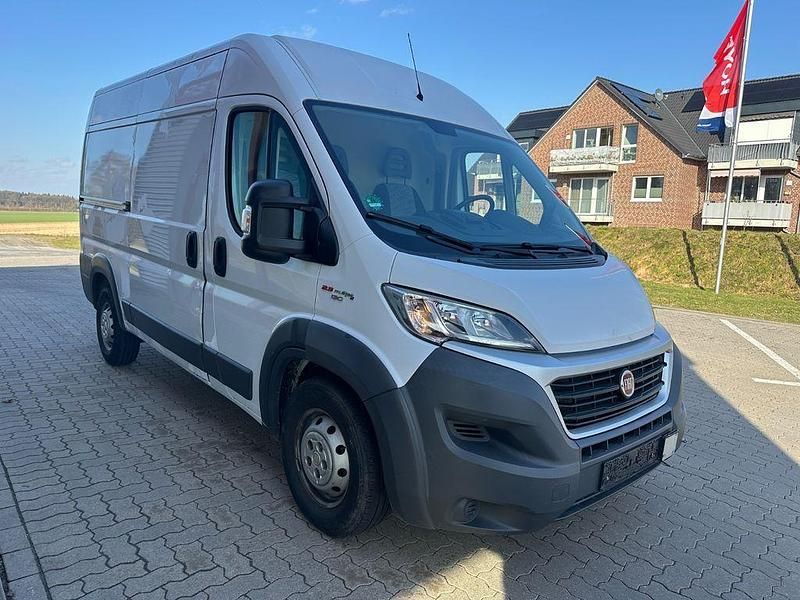 Gebraucht Fiat Ducato 131 PS (96 kW) 2018 Weiß Van