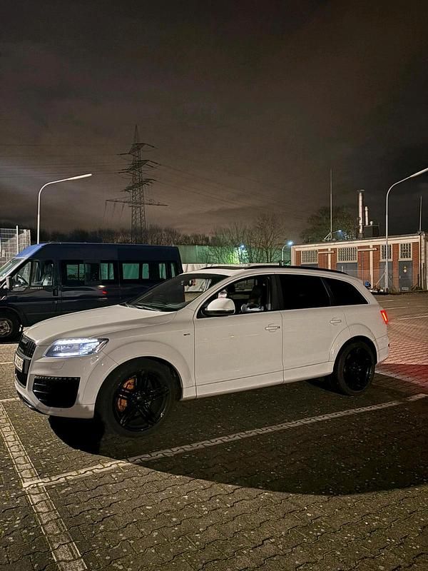 Weiß Gebraucht 2014 Audi Q7 S-Line SUV | 22.000 € (Etwas zu teuer) - Bild 1/4