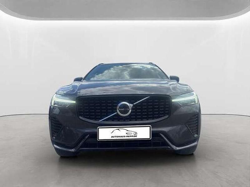 Gebraucht Volvo XC60 Plus 253 PS (186 kW) 2023 Platinum grey (metallic) SUV