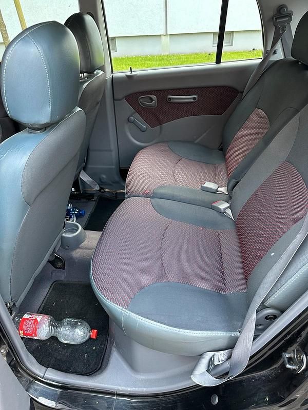 Gebraucht Hyundai Atos 61 PS (44 kW) 2006 Schwarz Kleinwagen