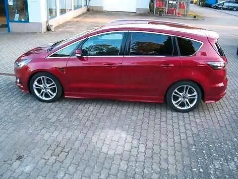 Gebraucht Ford S-MAX ST-Line 179 PS (131 kW) 2017 Rubyrotmetallic Van / Kleinbus