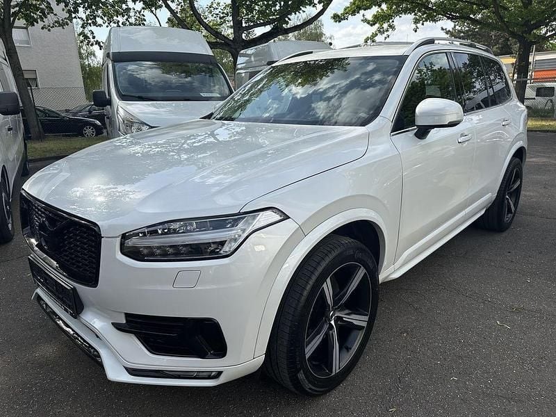 Weiß Gebraucht 2019 Volvo XC90 Momentum SUV | 34.990 € (Fairer Preis) - Bild 1/4