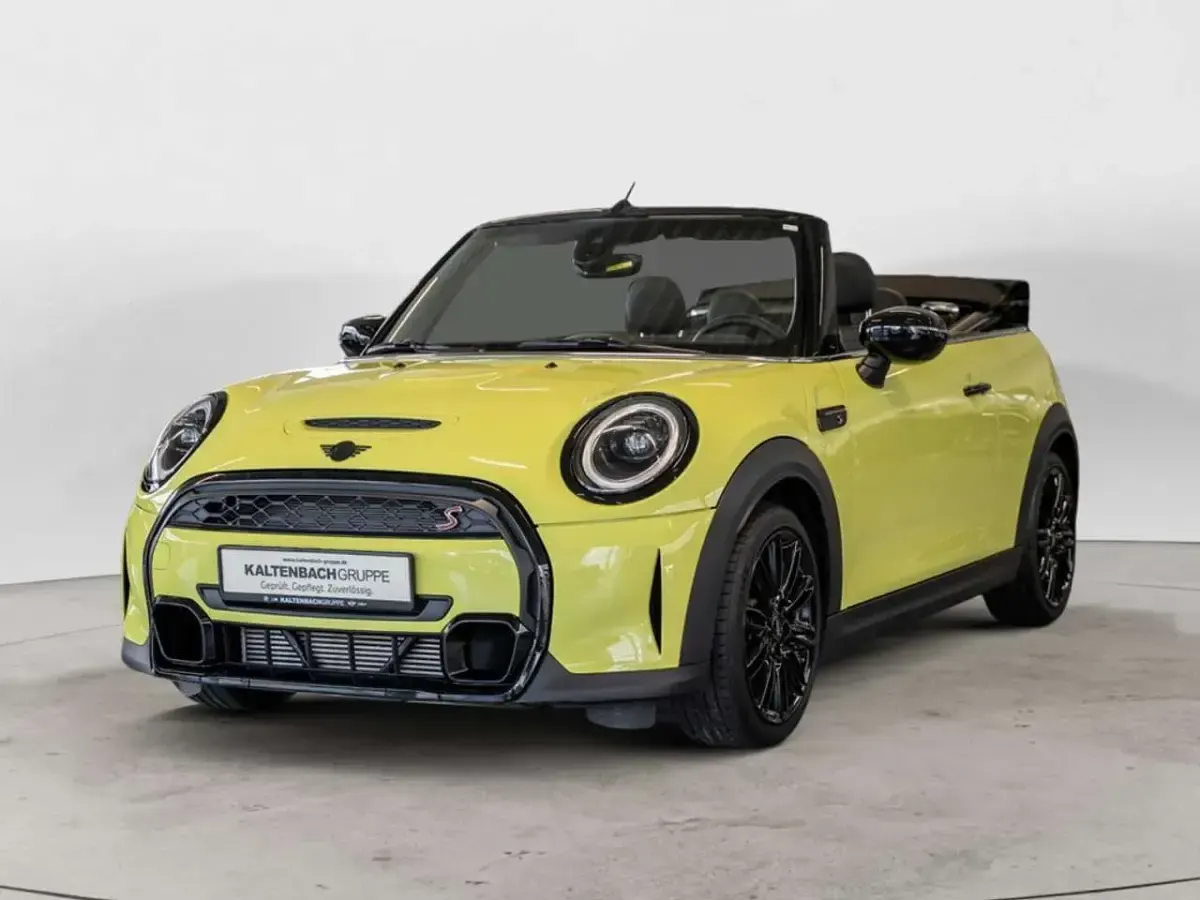Gebraucht Mini Cooper S Cabriolet Classic 178 PS (130 kW) 2024 Zesty yellow Cabrio
