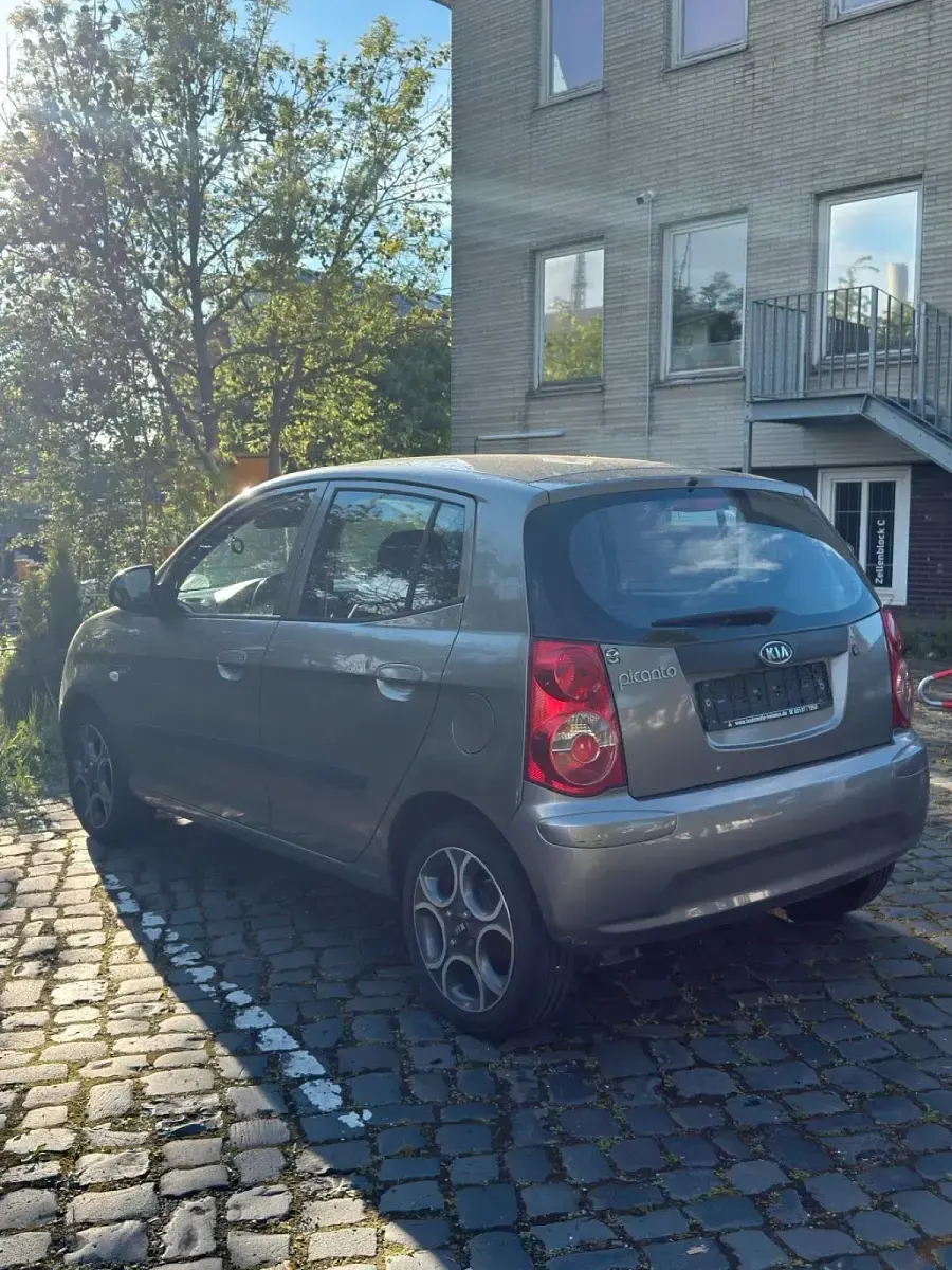Gebraucht Kia Picanto Vision 65 PS (47 kW) 2009 Grau Kleinwagen