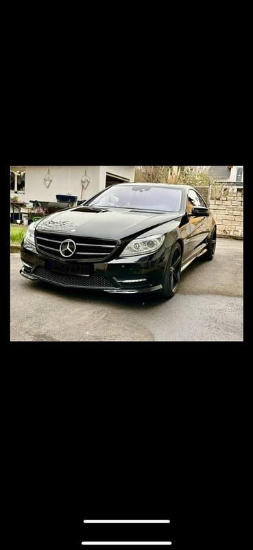 Schwarz Gebraucht 2011 Mercedes CL63 AMG AMG Coupé | 28.599 € - Bild 1/4