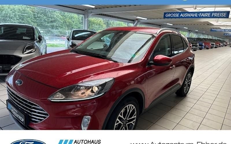 Rot Gebraucht 2021 Ford Kuga Titanium SUV | 18.677 € (Superpreis) - Bild 1/4