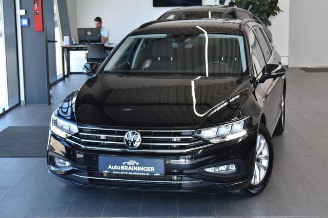 Schwarz Gebraucht 2021 VW Passat Business Limousine | 19.850 € (Superpreis) - Bild 1/4