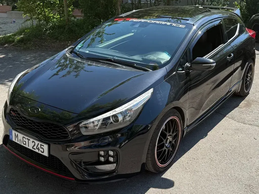 Occasion Kia ProCeed GT-Track 204 ch (150 kW) 2014 Noir Citadine
