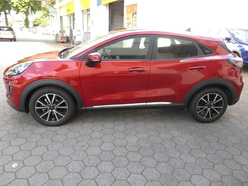 Gebraucht Ford Puma Titanium 125 PS (91 kW) 2024 Funtastic red Limousine