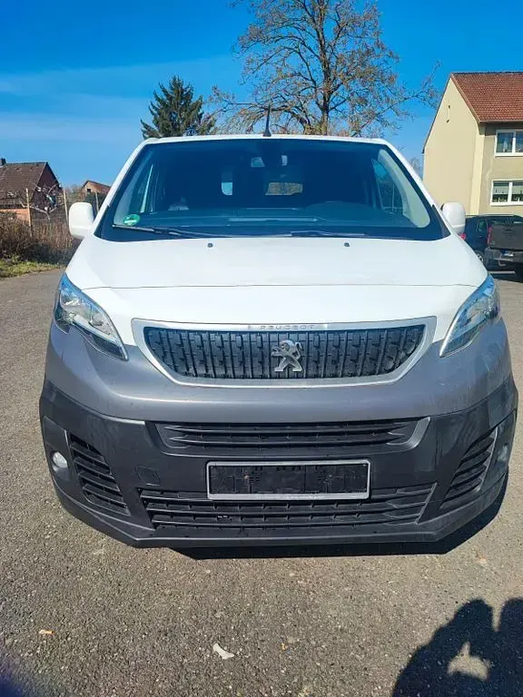 Gebraucht Peugeot Expert 122 PS (89 kW) 2016 Weiß Van