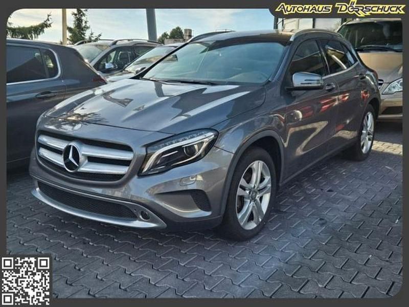 Grau Gebraucht 2018 Mercedes GLA220 Urban SUV | 21.990 € (Fairer Preis) - Bild 1/2