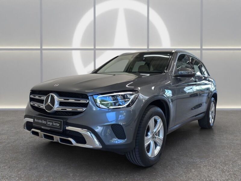 Grau Gebraucht 2021 Mercedes GLC300e SUV | 34.990 € (Fairer Preis) - Bild 1/4