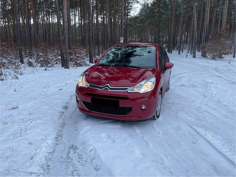 Gebraucht Citroën C3 75 PS (55 kW) 2016 Rot Kleinwagen