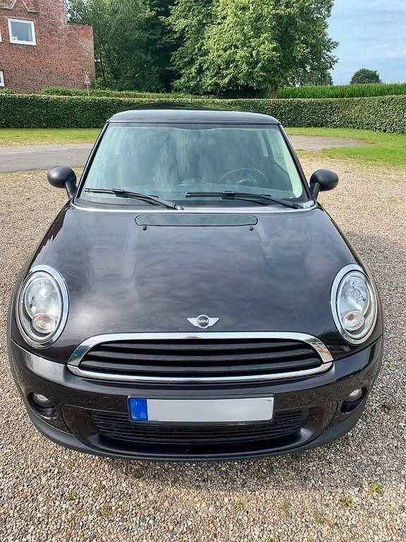 Schwarz Gebraucht 2013 Mini ONE Kleinwagen | 4.400 € (Fairer Preis) - Bild 1/4