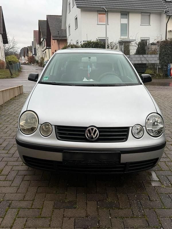 Grau Gebraucht 2002 VW Polo Kleinwagen | 1.500 € (Fairer Preis) - Bild 1/4