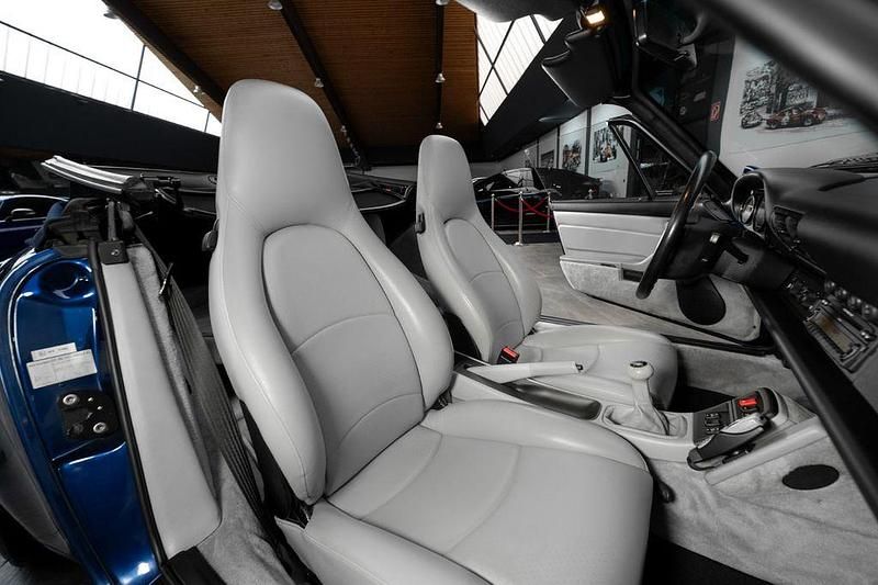 Gebraucht Porsche 911 Carrera Cabriolet 286 PS (210 kW) 1997 (d) irisblau Cabrio