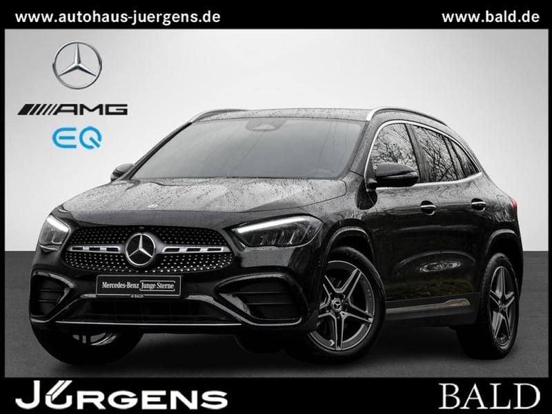 Schwarz nachtschwarz Gebraucht 2024 Mercedes GLA200 AMG SUV | 40.650 € (Etwas zu teuer) - Bild 1/4