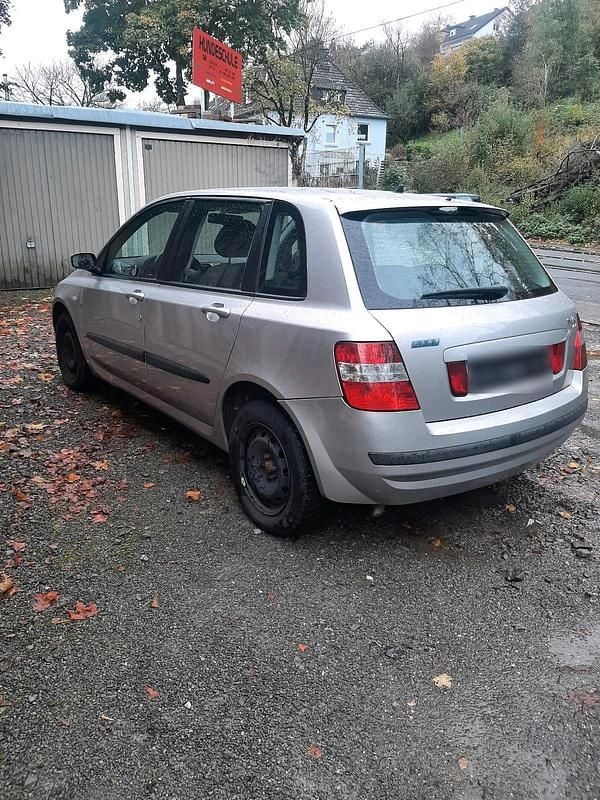 Gebraucht Fiat Stilo 103 PS (75 kW) 2004 Grau Limousine