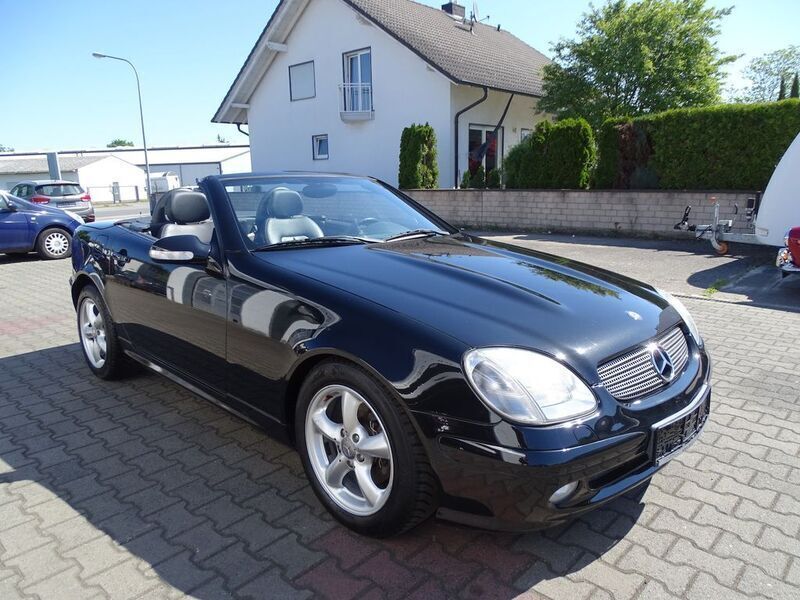 Schwarz Gebraucht 2000 Mercedes SLK200 Cabrio | 9.990 € - Bild 1/4