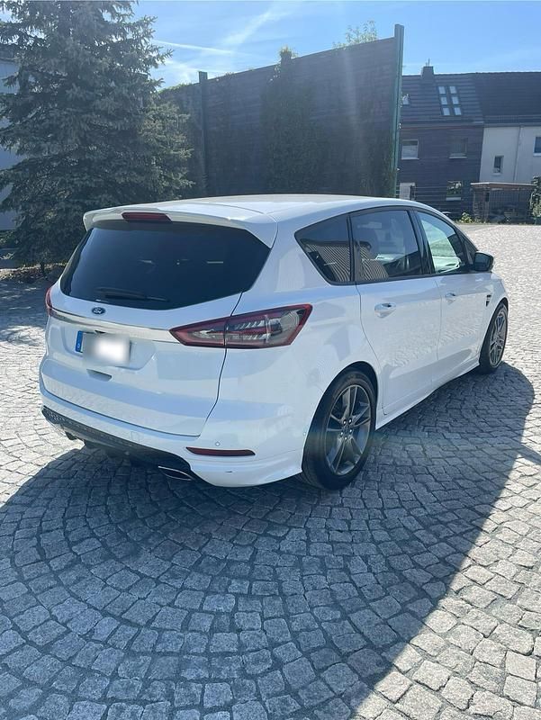 Gebraucht Ford S-MAX ST-Line 190 PS (139 kW) 2018 Weiß Van / Kleinbus