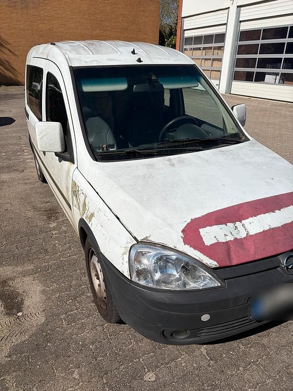 Gebraucht Opel Combo 69 PS (50 kW) 2004 Weiß Van / Kleinbus