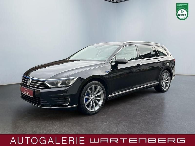 Schwarz Gebraucht 2017 VW Passat GTE Kombi | 14.980 € (Guter Preis) - Bild 1/4