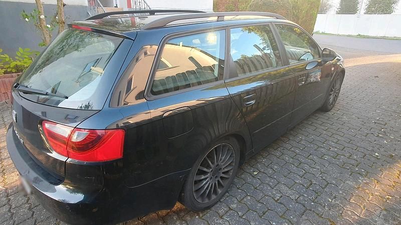 Gebraucht Seat Exeo 143 PS (105 kW) 2011 Schwarz Kombi