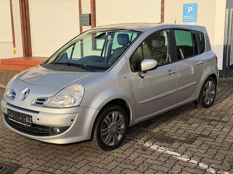 Gebraucht Renault Grand Modus Night&Day 103 PS (75 kW) 2012 Silber Van / Kleinbus