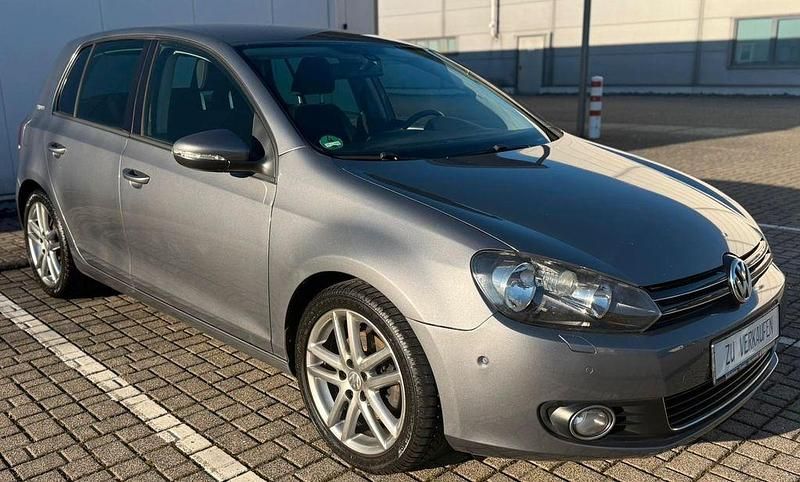 Gebraucht VW Golf VI Team 122 PS (89 kW) 2010 Grau Kleinwagen