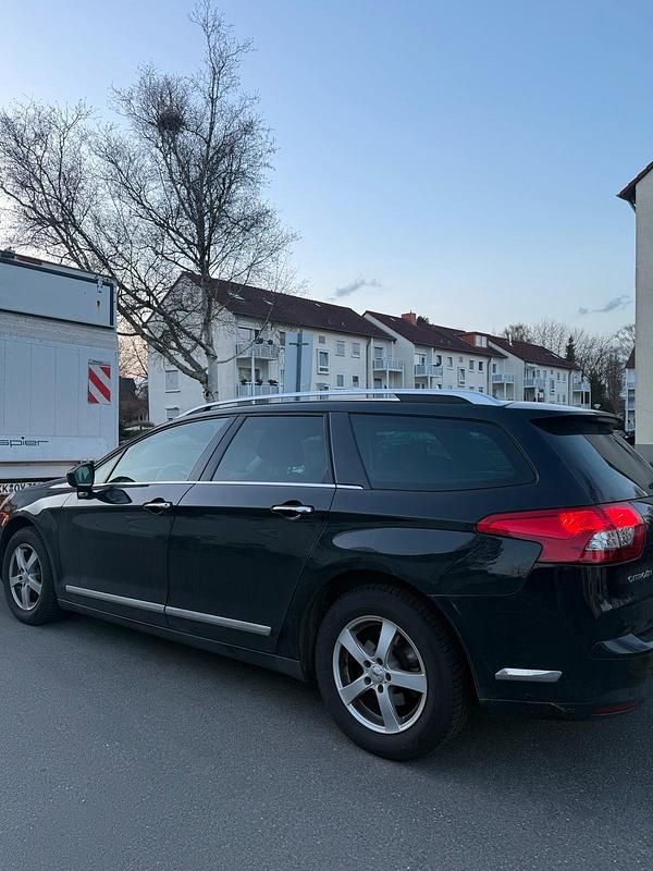 Gebraucht Citroën C5 111 PS (81 kW) 2012 Schwarz Kombi