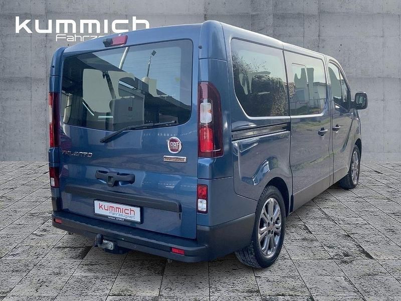 Gebraucht Fiat Talento 145 PS (106 kW) 2021 Blau Van / Kleinbus