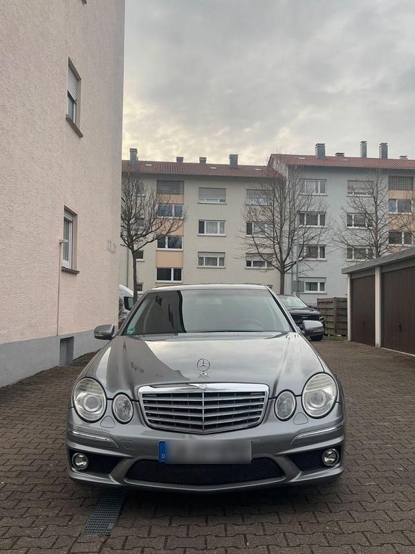 Silber Gebraucht 2007 Mercedes E350 AMG Limousine | 7.499 € (Superpreis) - Bild 1/4