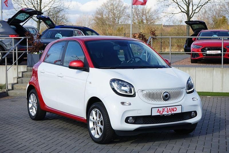 Gebraucht Smart ForFour Passion 90 PS (66 kW) 2019 Weiss Kleinwagen