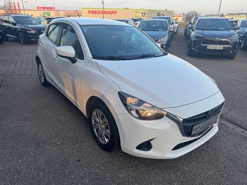 Gebraucht Mazda 2 Center-Line 75 PS (55 kW) 2019 Weiß Limousine