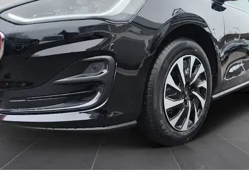Neu Ford Focus Titanium 155 PS (114 kW) 2026 Obsidianschwarz metallic Limousine