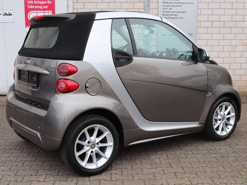 Gebraucht Smart ForTwo Cabrio 84 PS (61 kW) 2012 Grau Cabrio