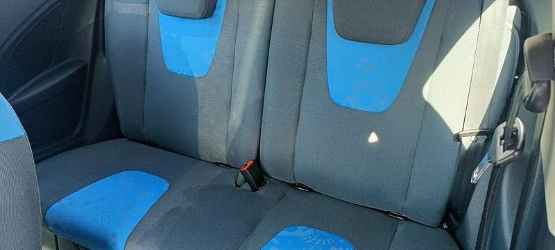 Gebraucht Ford Ka 69 PS (50 kW) 2013 Blau Kleinwagen