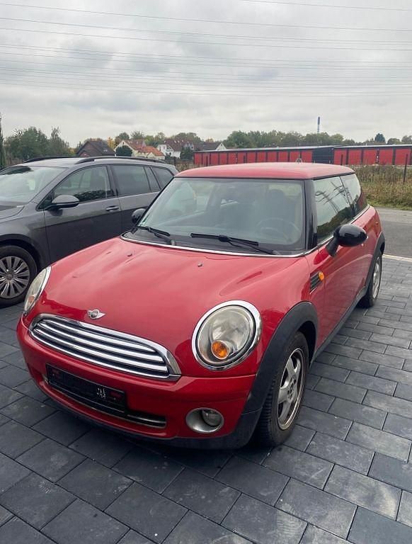 Rot Gebraucht 2008 Mini ONE Kleinwagen | 1.900 € (Guter Preis) - Bild 1/4