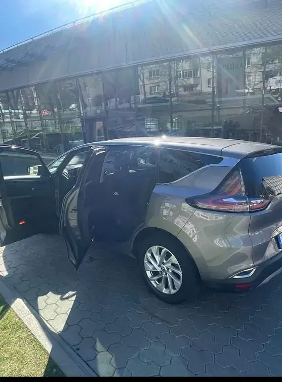 Gebraucht Renault Espace Elysee 160 PS (117 kW) 2017 Grau Van / Kleinbus