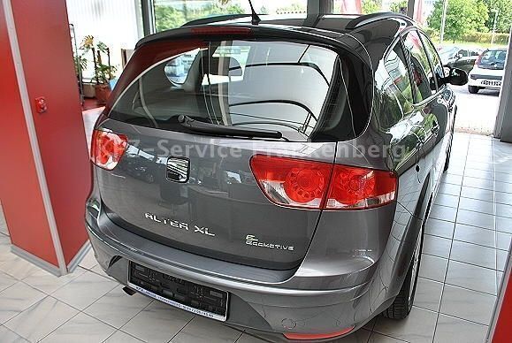 Gebraucht Seat Altea XL Style 105 PS (77 kW) 2012 Grau metallic Van / Kleinbus