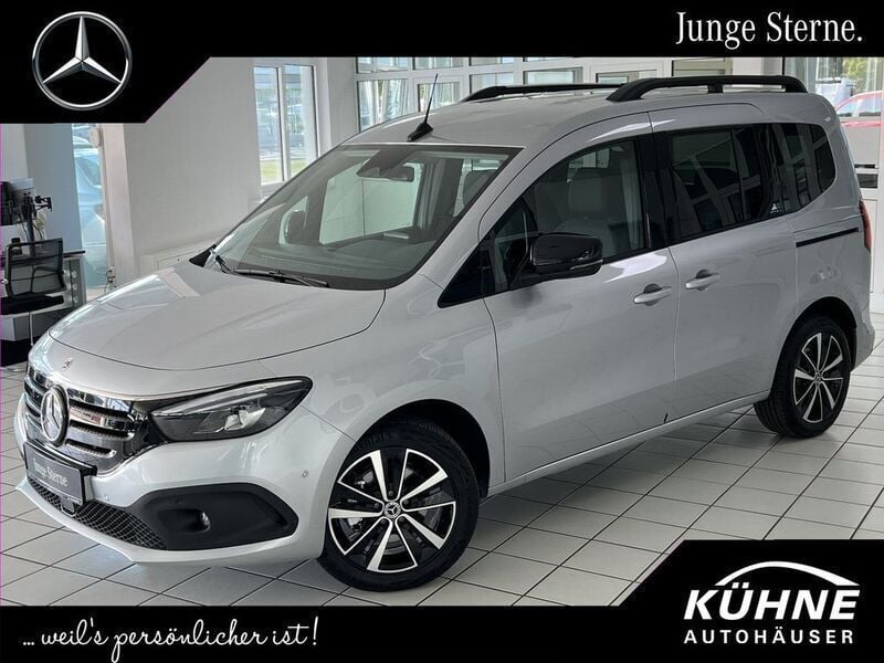 Silber, Gebraucht 2023 Mercedes EQT200 Van / Kleinbus | 27.450 € (Etwas zu teuer) - Bild 1/4
