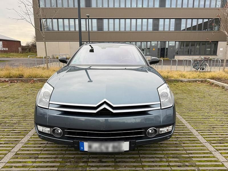 Grau Gebraucht 2006 Citroën C6 Exclusive Limousine | 19.999 € - Bild 1/4