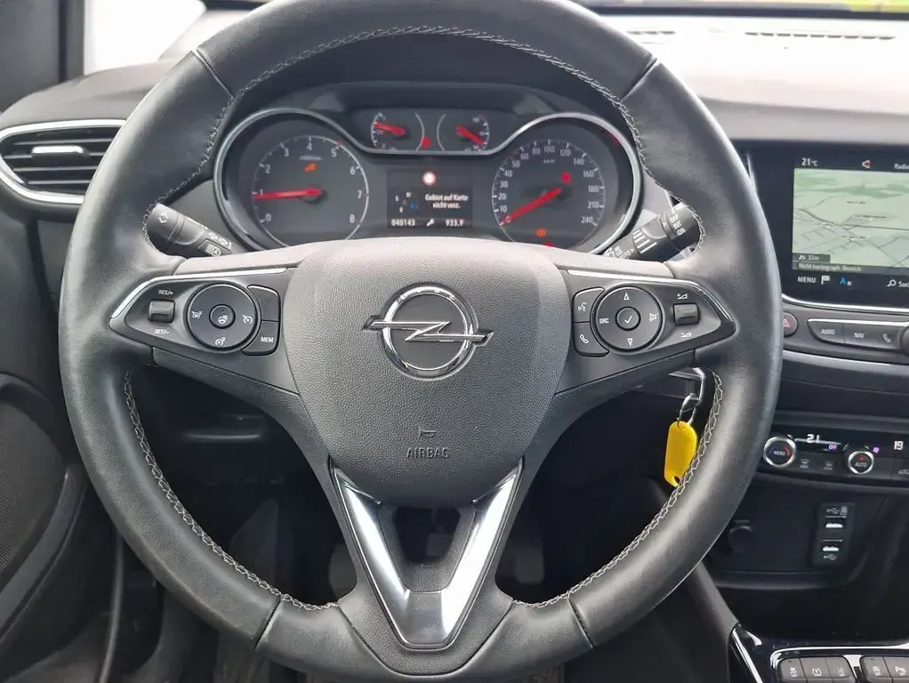 Gebraucht Opel Crossland Elegance 110 PS (80 kW) 2024 Grau metallic SUV