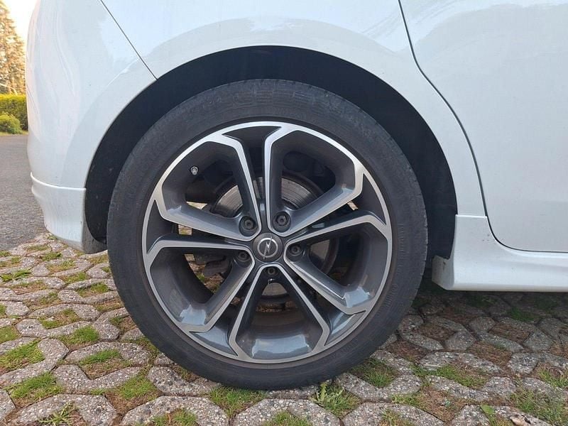 Weiß Gebraucht 2019 Opel Corsa Color Edition Kleinwagen | 8.500 € (Guter Preis) - Bild 1/4